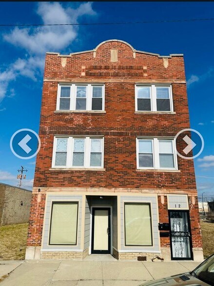 Building Photo - 12 E 112th St