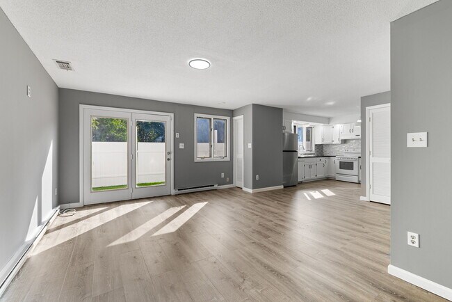 Building Photo - 8 Burma Rd