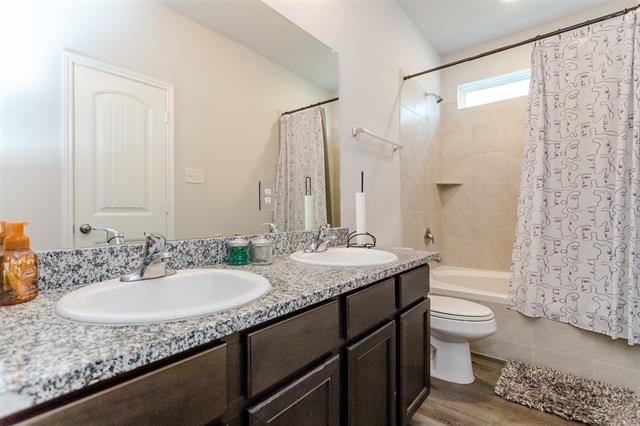 Building Photo - 5513 Topwater Trl