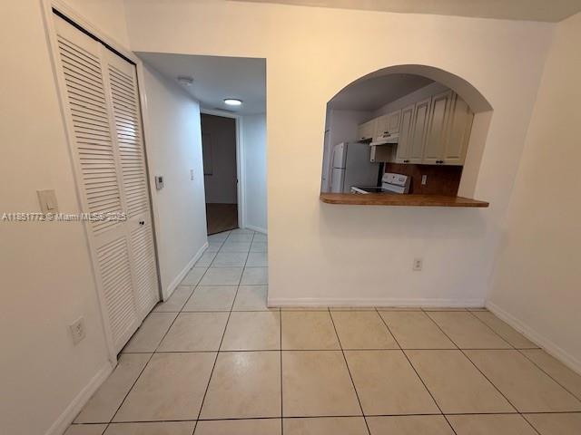 Building Photo - 1240 SE 31st Ct