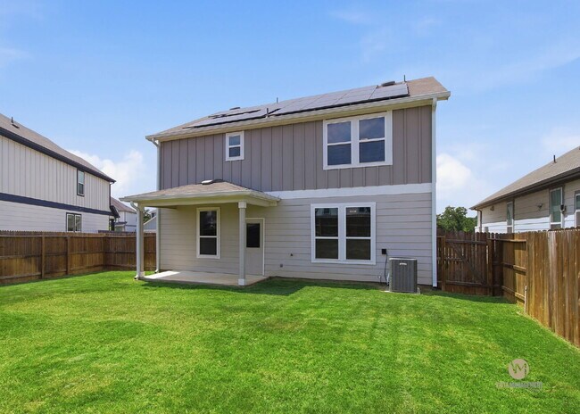 Building Photo - Welcome to this beautifully maintained 2022-built home in the Davis Ranch community!