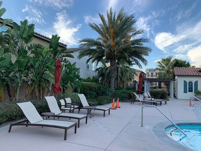 Building Photo - GORGEOUS HOME IN EASTVALE CORONA