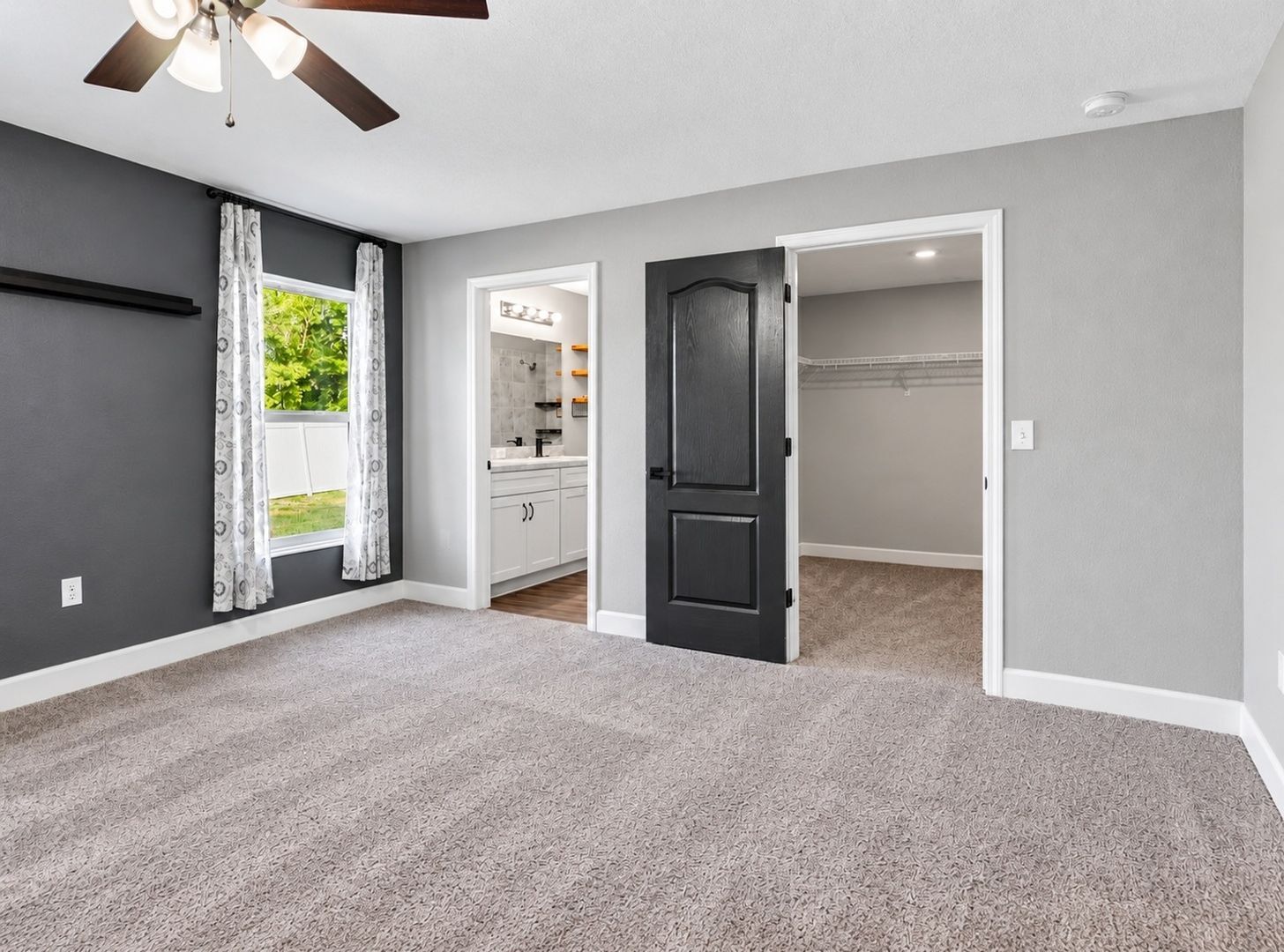 Building Photo - 188 Black Skimmer Ln