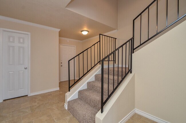 Building Photo - 15327 Falmouth Ave