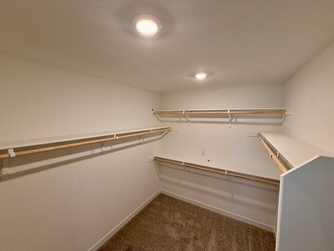 Building Photo - 12620 Hereford Ave