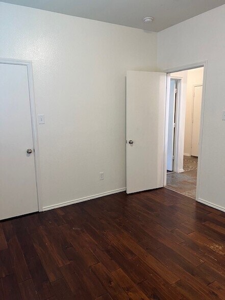 Building Photo - 8112 Autumn Creek Trail