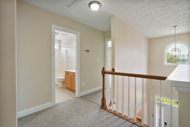 Building Photo - 2813 Franciscan Dr