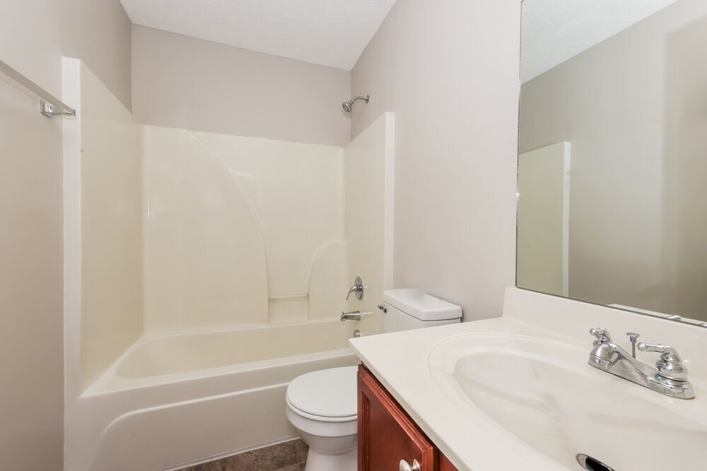 Building Photo - 1001 Tammy Sue Ln