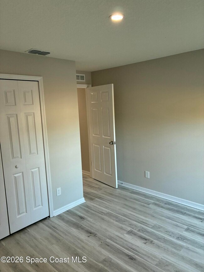 Building Photo - 487 Dadeville St SE