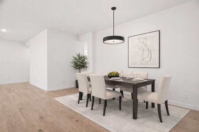 Building Photo - 3827 Langridge Dr