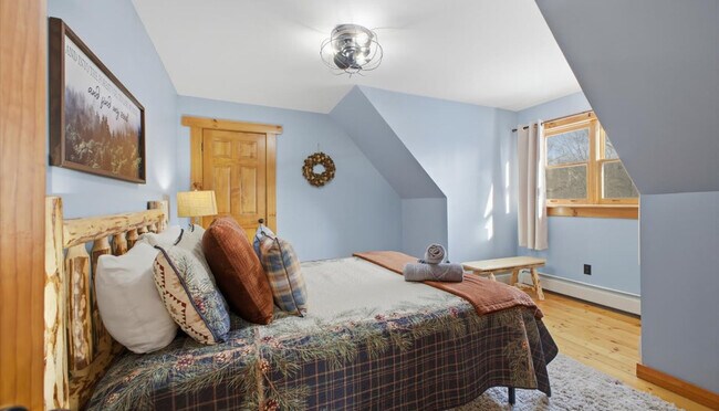 Building Photo - 241 Campbell Rd