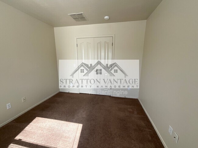 Building Photo - 11580 W Duran Ave