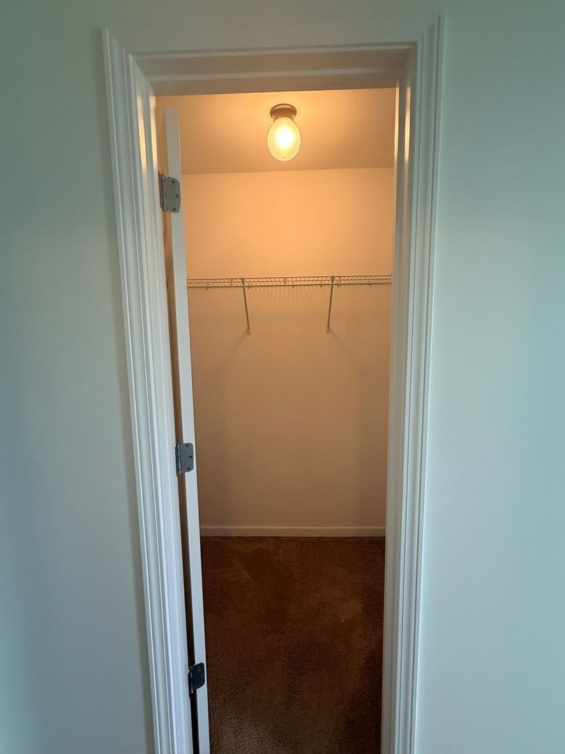 Building Photo - 5828 Bradshaw Ct