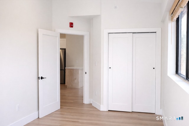 Building Photo - 937 Post Rd