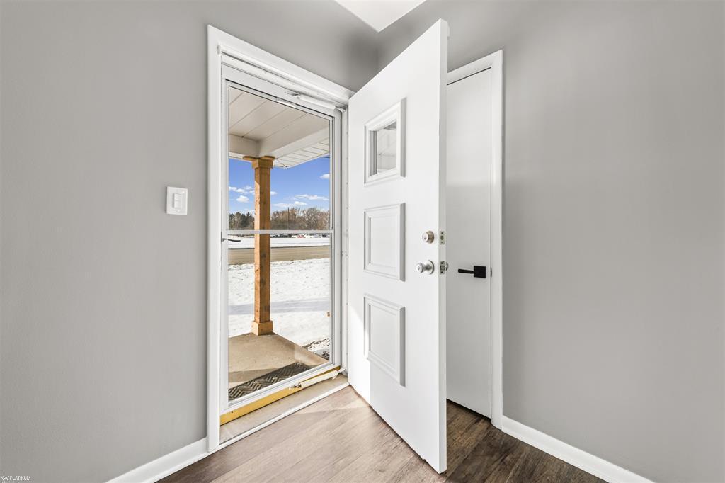 Building Photo - 46730 Romeo Plank Rd