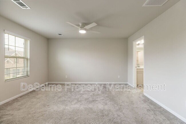 Building Photo - 2838 Haversack Cir