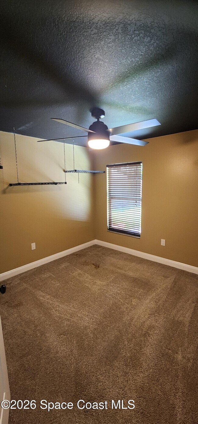 Building Photo - 428 Heathrow Cir