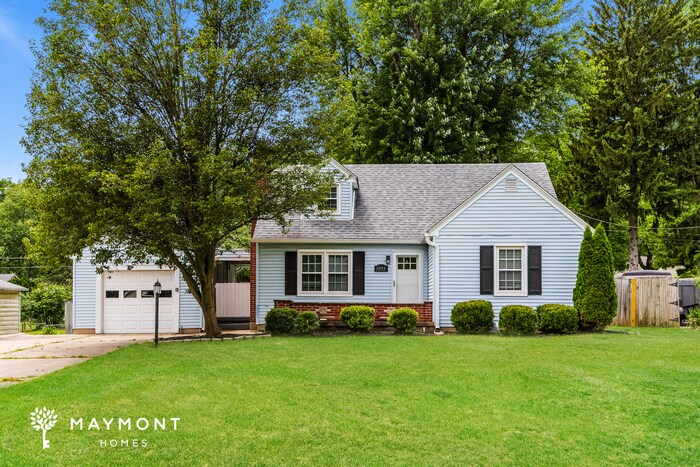 Primary Photo - 1075 Meadow Dr