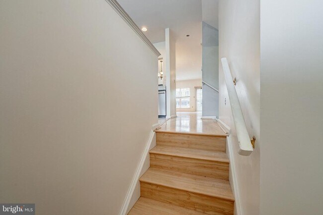 Primary Photo - 11444 Heritage Commons Way