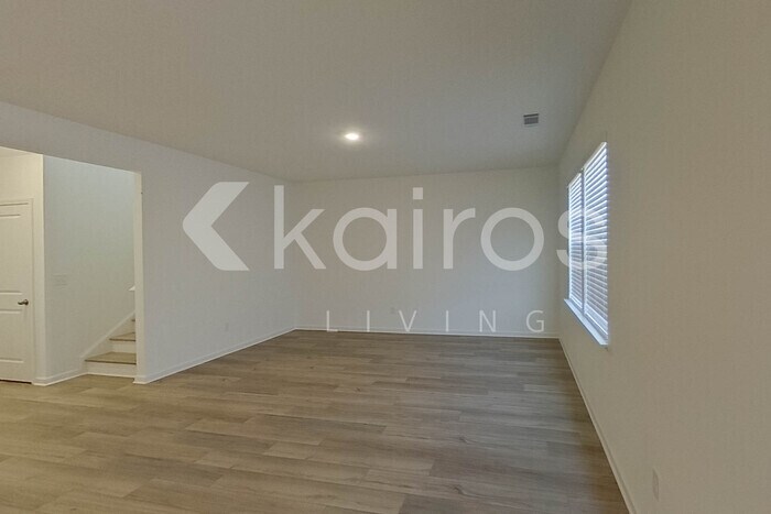 Building Photo - 208 Birch Ave