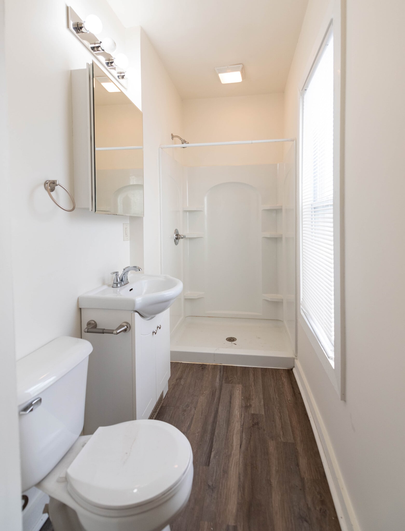 Building Photo - 227 N Humboldt Ave N