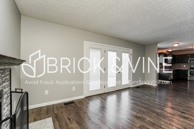 Building Photo - 1510 Patricia Dr