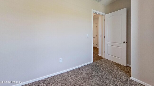 Building Photo - 5471 Hollow Birch Dr