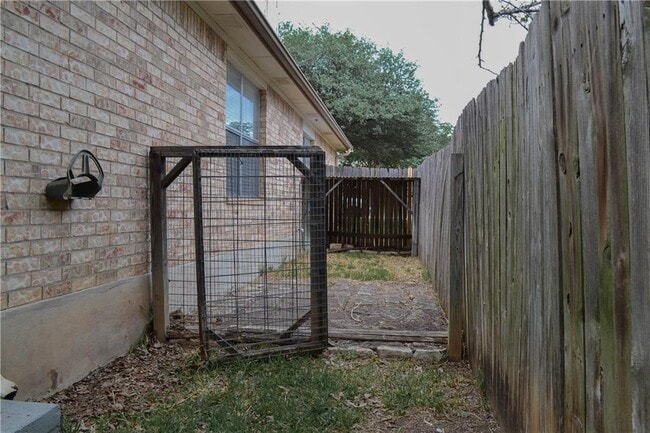 Building Photo - 1711 Chamois Knls None