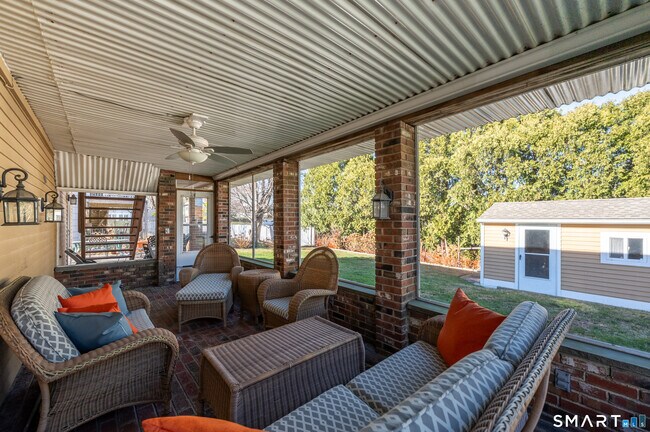 Building Photo - 48 Lanell Dr