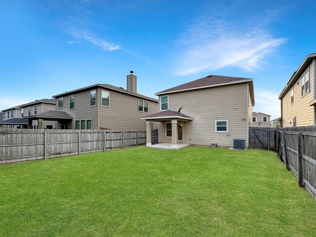 Building Photo - 8018 Assumption Dr