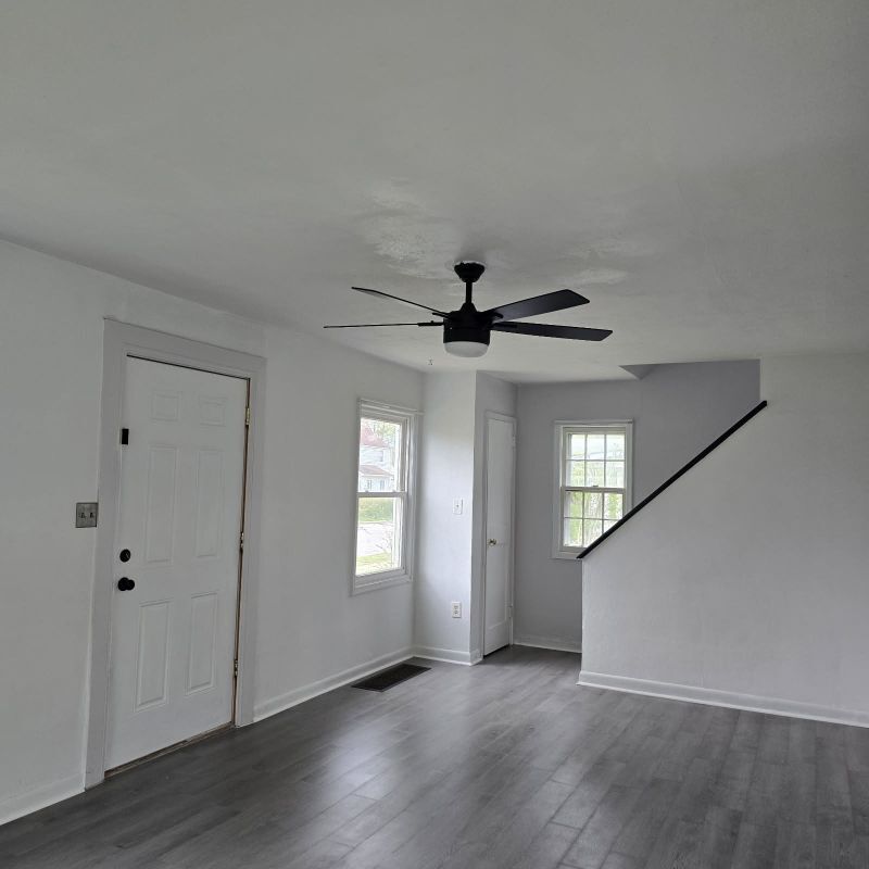 Building Photo - 21676 N Essex Dr