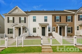 Building Photo - 115 Red Bank Rd