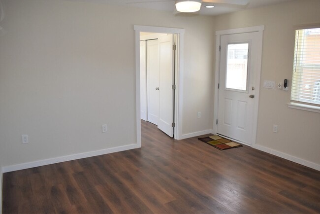 Building Photo - 2510 Meadow Wood Cir