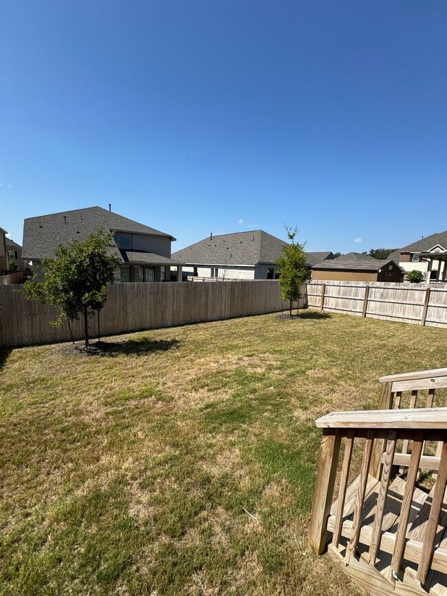 Building Photo - Beautiful 4 BD/3 BA Home Available off Wiseman Rd/Far West San Antonio! Available JULY 1st!