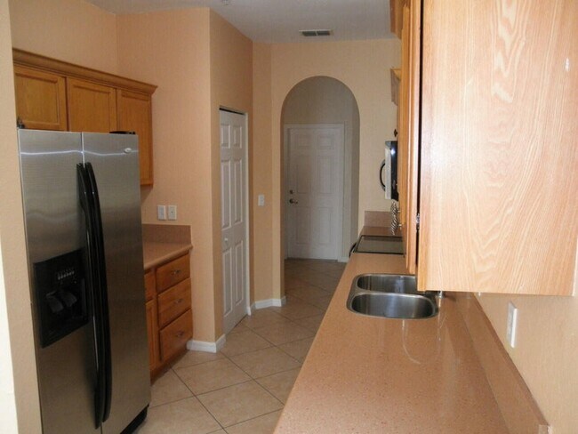 Building Photo - 994 Pipers Cay Dr
