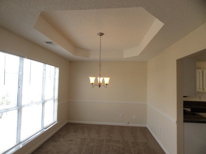 Building Photo - 4033 Rhinehart Ct