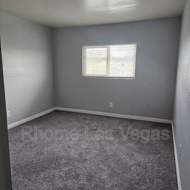 Building Photo - 4720 Cessna Ave