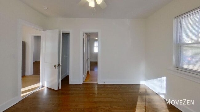 Building Photo - 405 Gardner St