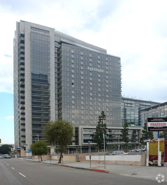 EVO South LOS ANGELES, CA Apartment Finder