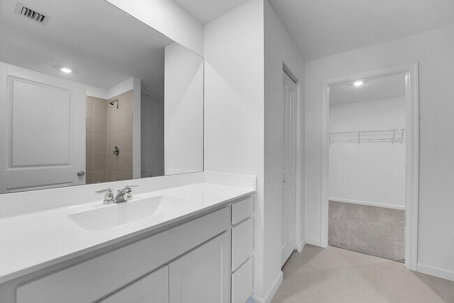 Building Photo - 5936 Mangrove Dr