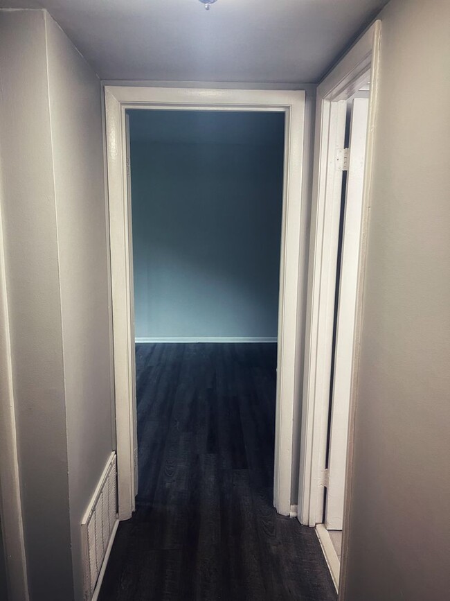 Building Photo - 2 Bed 1 Bath Bladensburg, MD