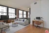 Building Photo - 460 S Spring St