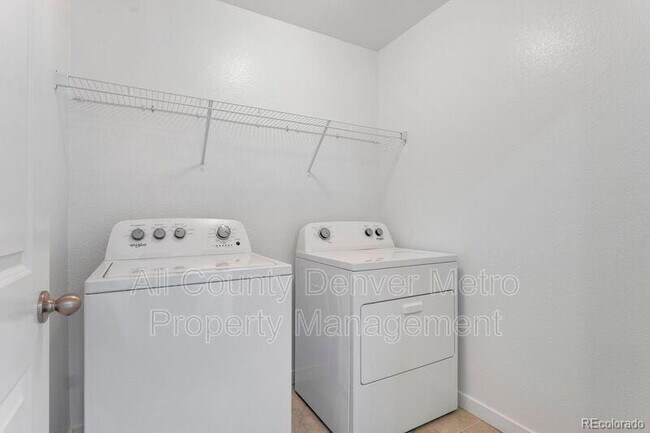 Building Photo - 15225 W 68th Pl