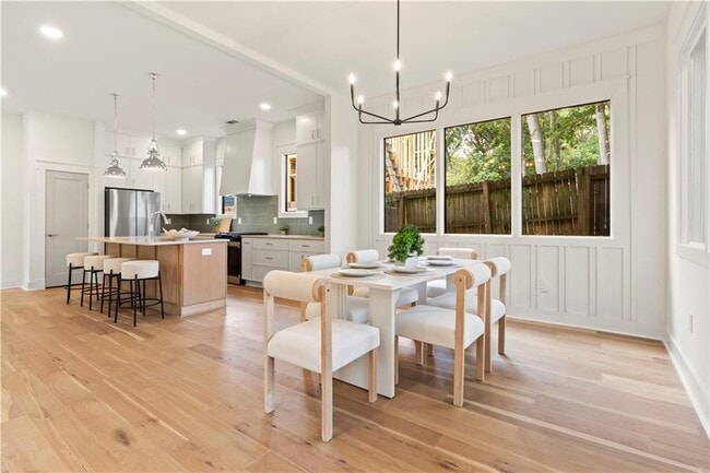 Building Photo - 205 Whitefoord Ave NE