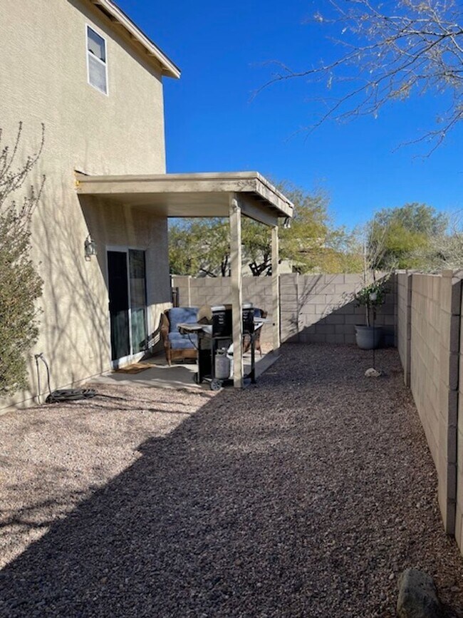 Building Photo - AVAILABLE NOW!  Beautiful 3BD/3BA North West HOME Resort-Style Living Across from Omni Tucson Nat...