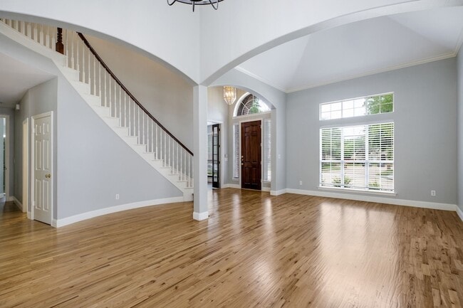 Building Photo - 4804 Appleridge Dr
