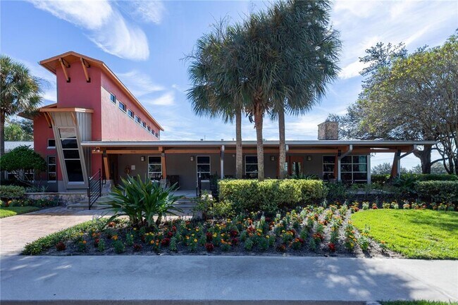 Building Photo - 4505 SW 52nd Cir