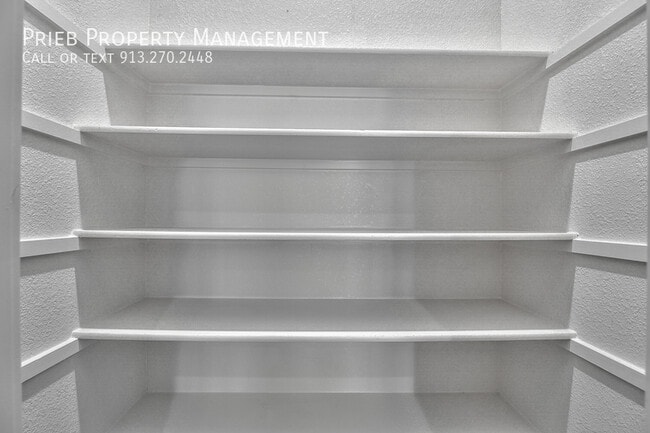 Building Photo - 8791 Findley St