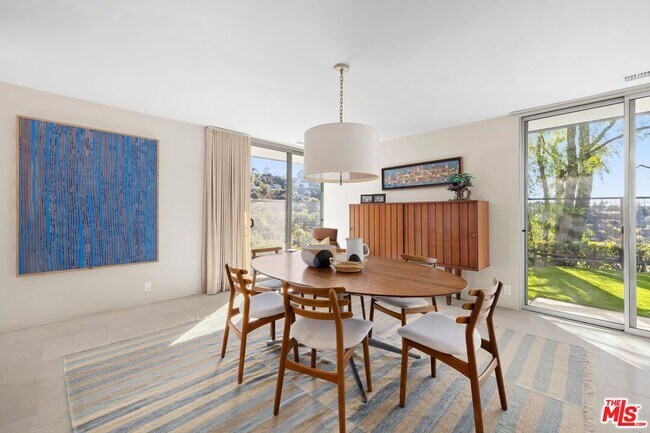 Building Photo - 3523 Beverly Ridge Dr