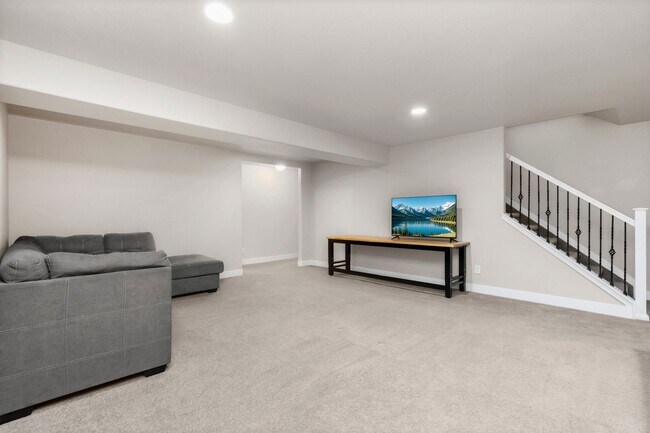 Building Photo - 4 Bedroom Ranch home in Severance